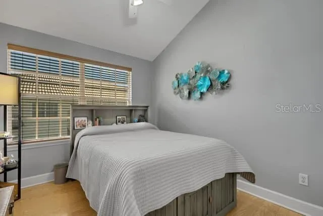 110 RICARDO WAY NE #8 #8