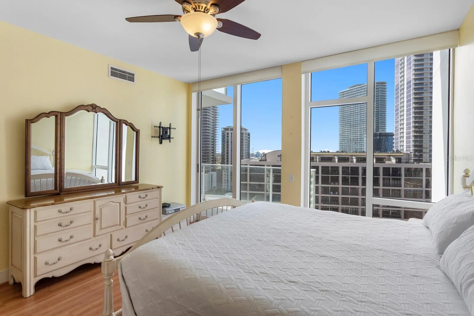 175 1ST ST S #1803 #1803