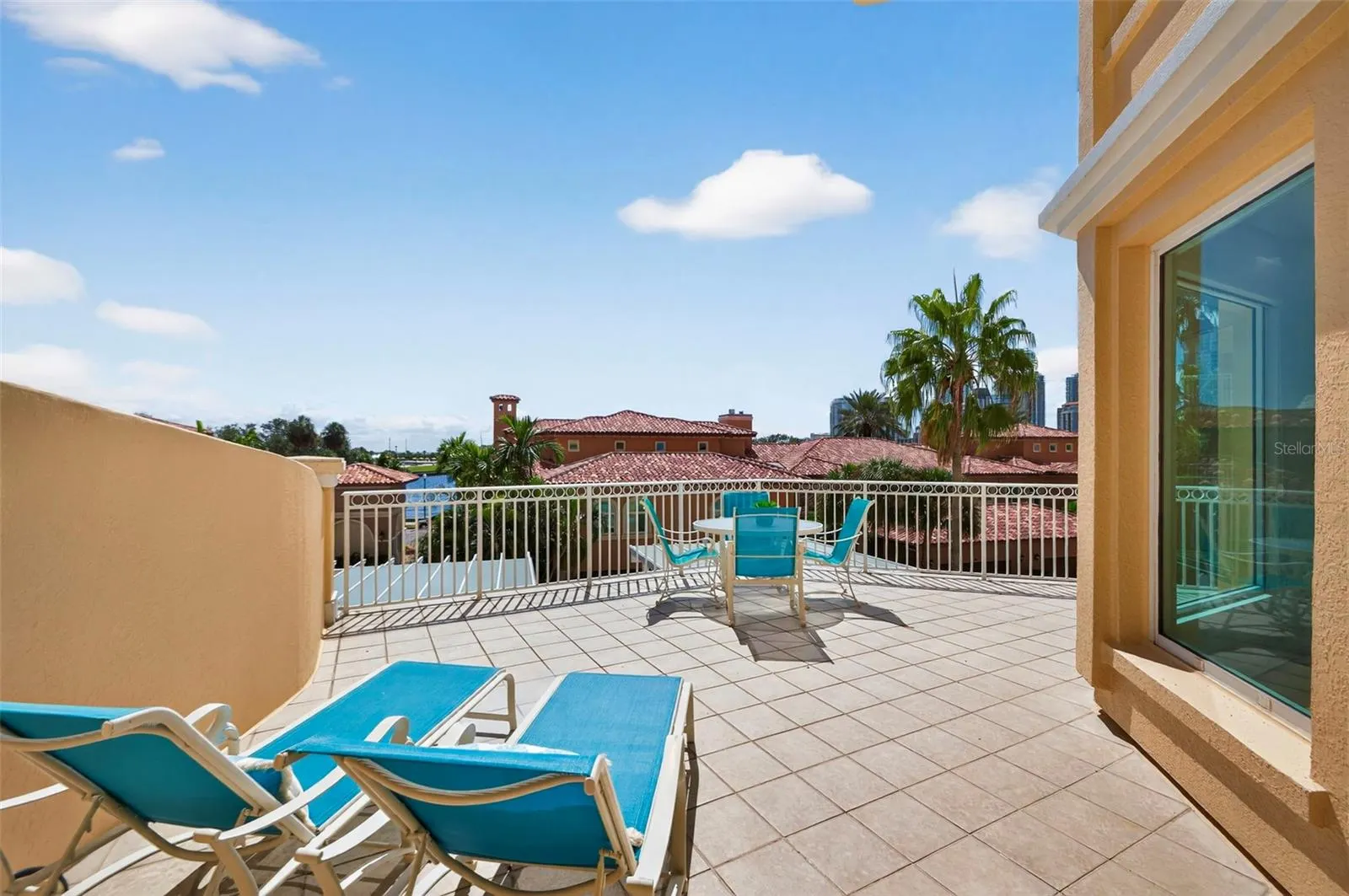 555 5TH AVE NE #332 #332