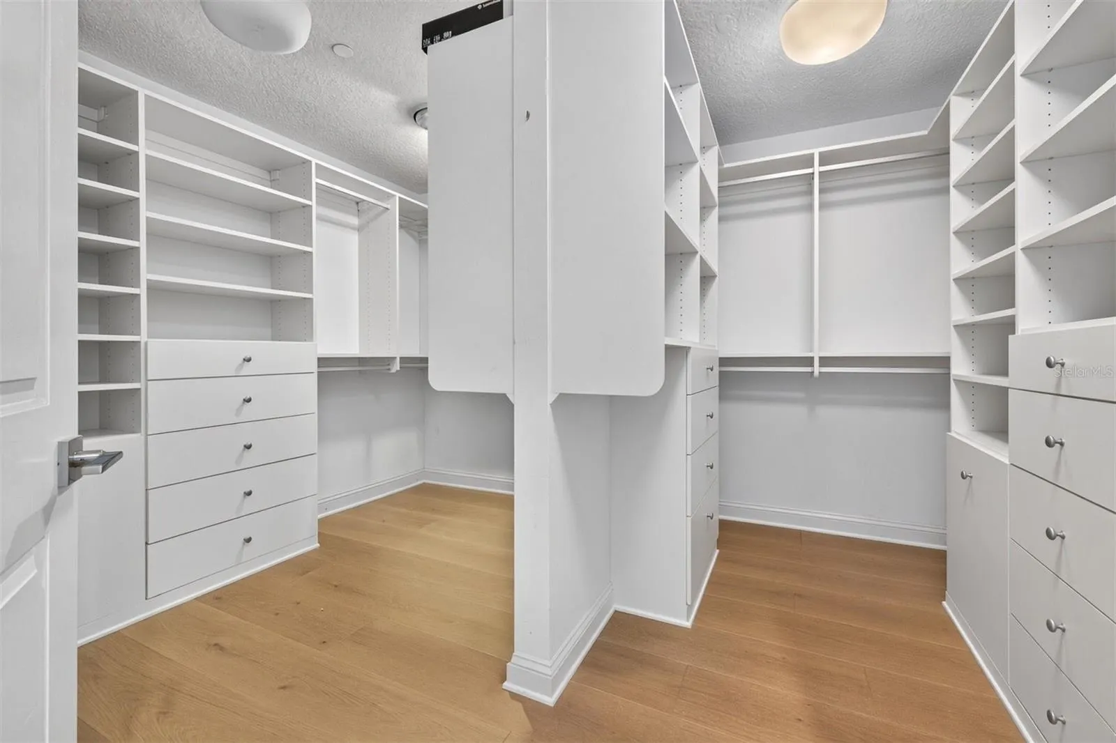 555 5TH AVE NE #332 #332