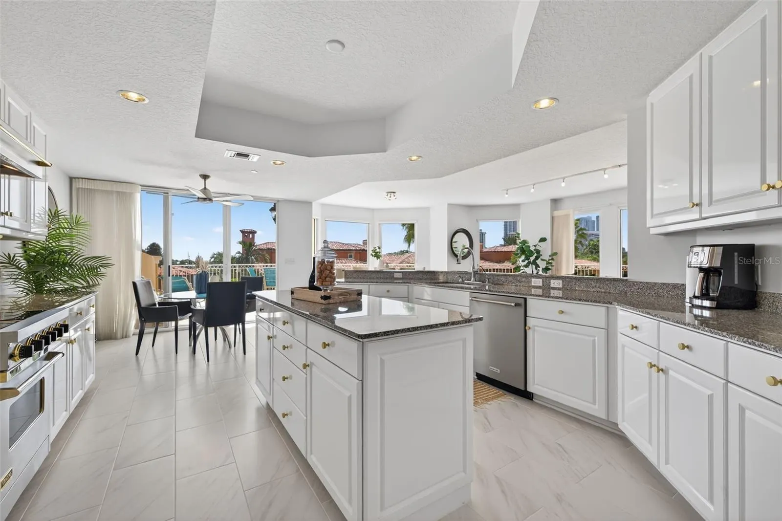 555 5TH AVE NE #332 #332