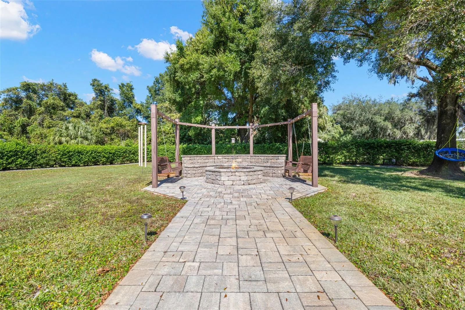 704 CENTERBROOK DR