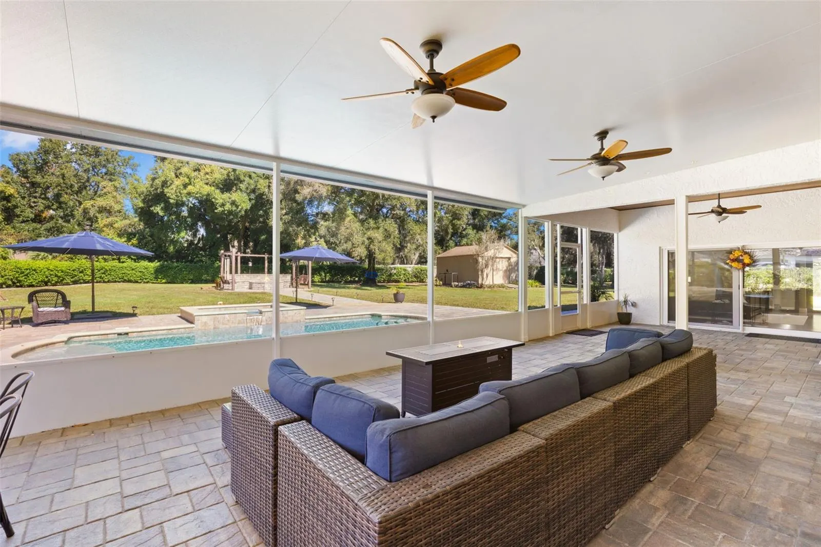 704 CENTERBROOK DR