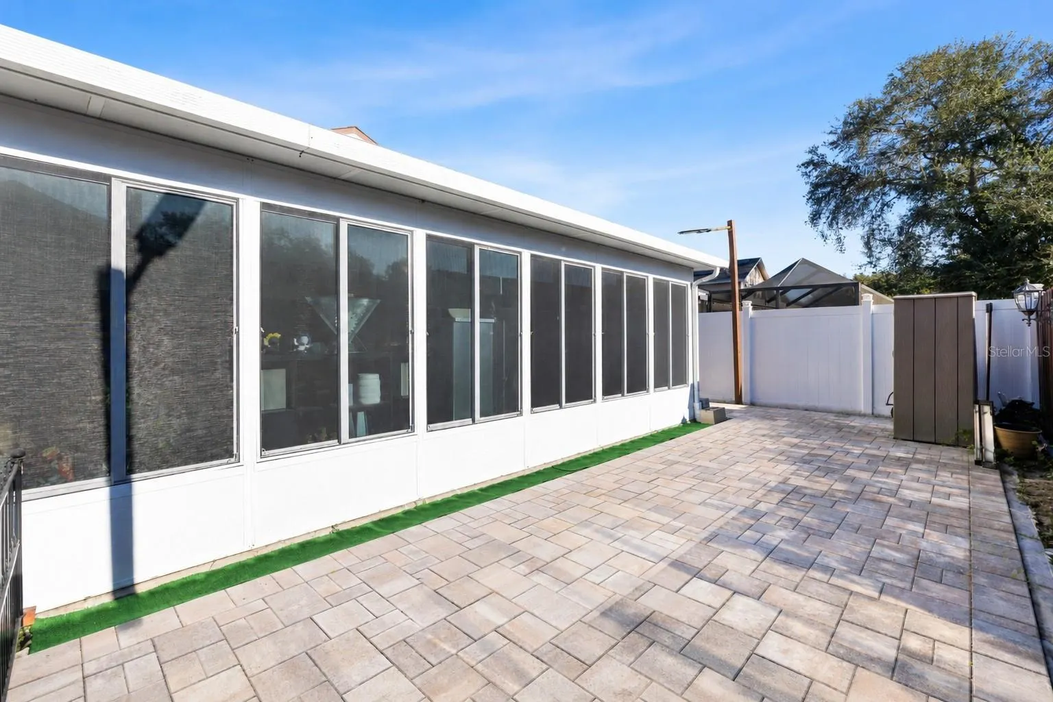 16124 RAVENDALE DR