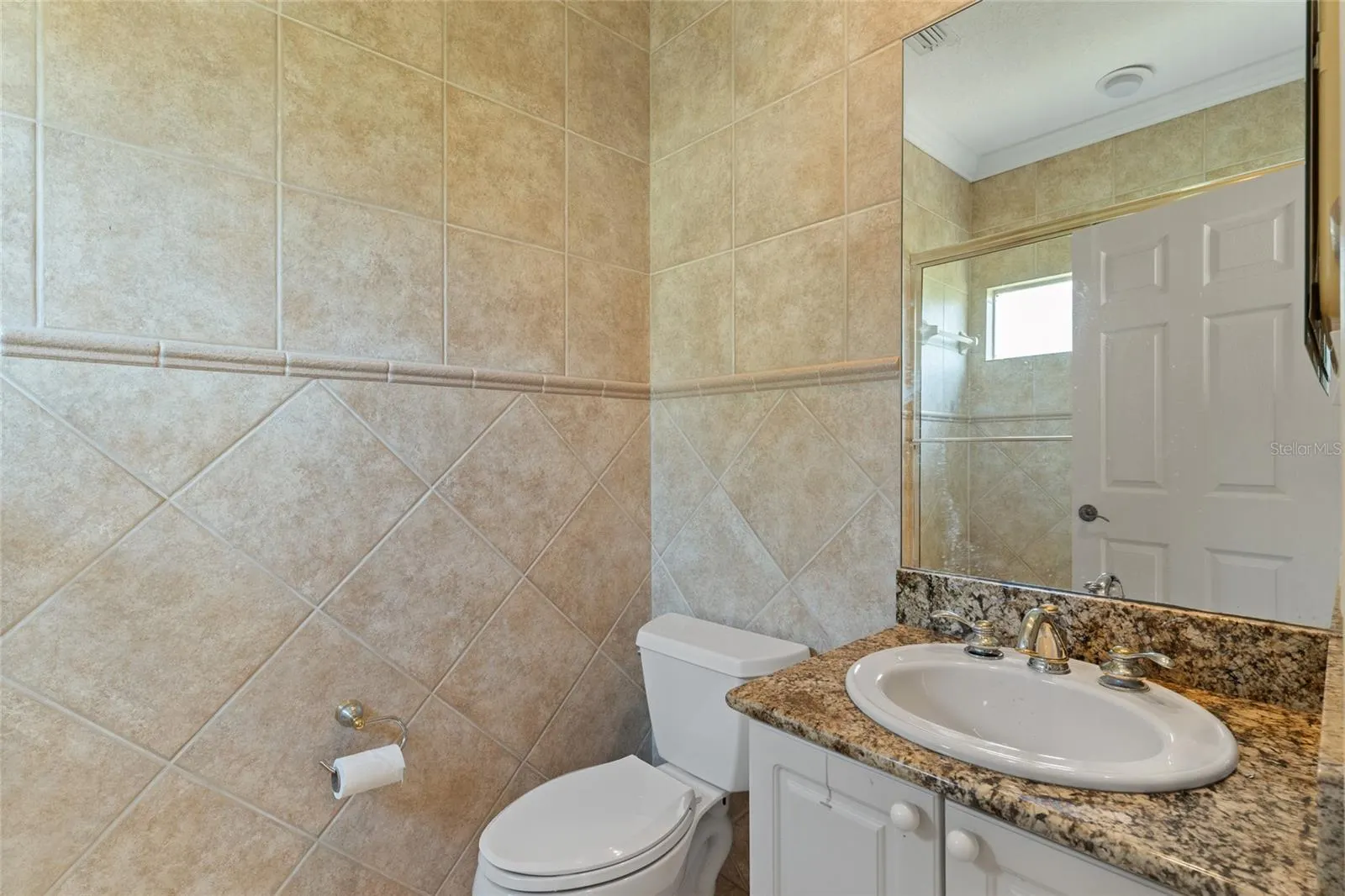 2495 JOHNNA CT