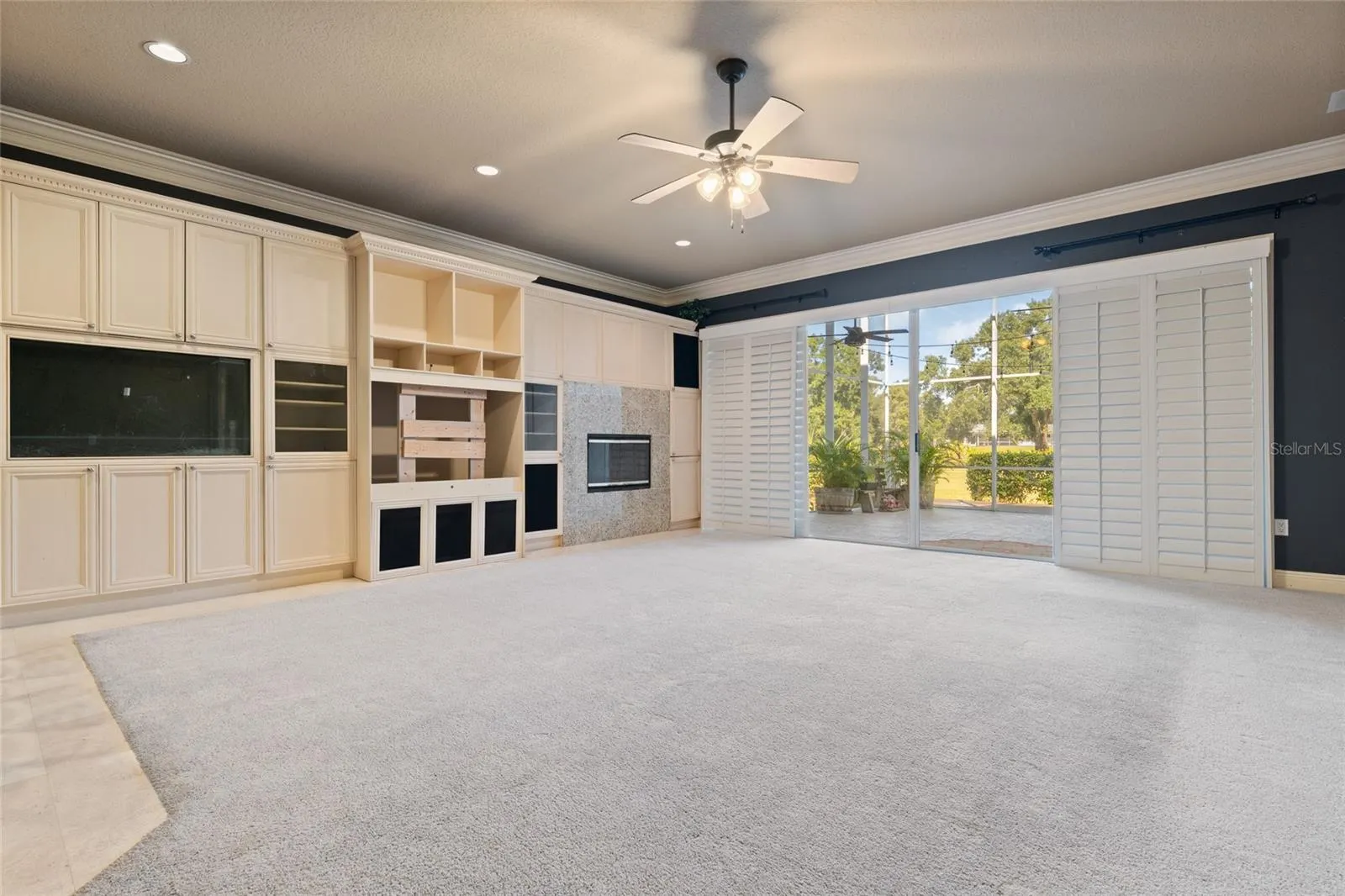 2495 JOHNNA CT