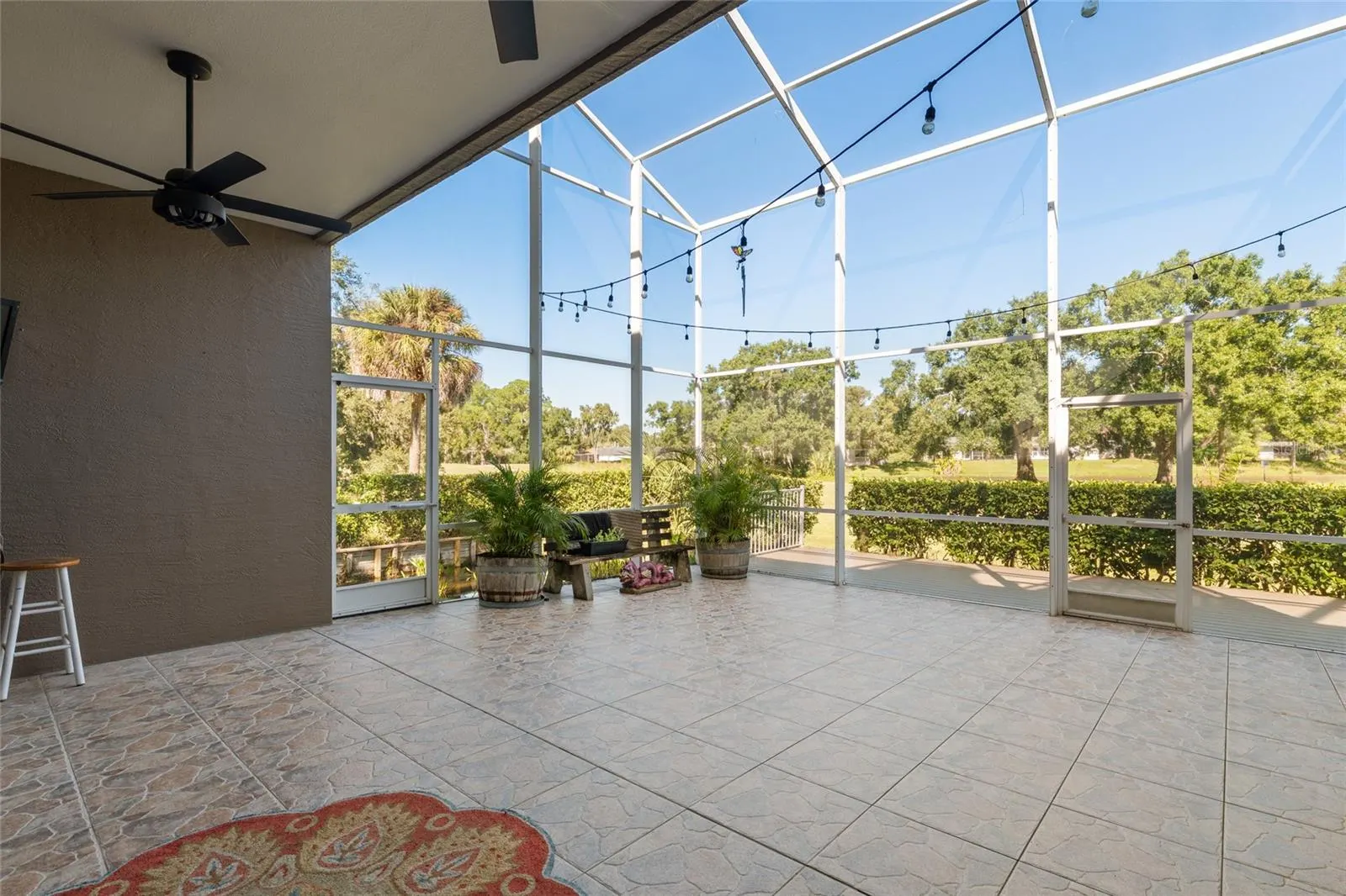 2495 JOHNNA CT