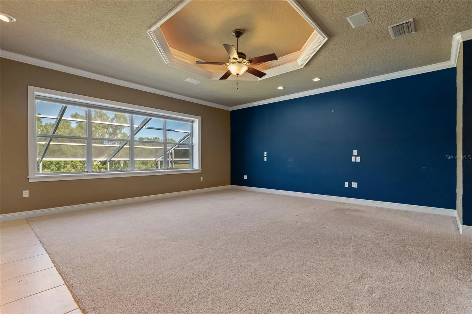 2495 JOHNNA CT