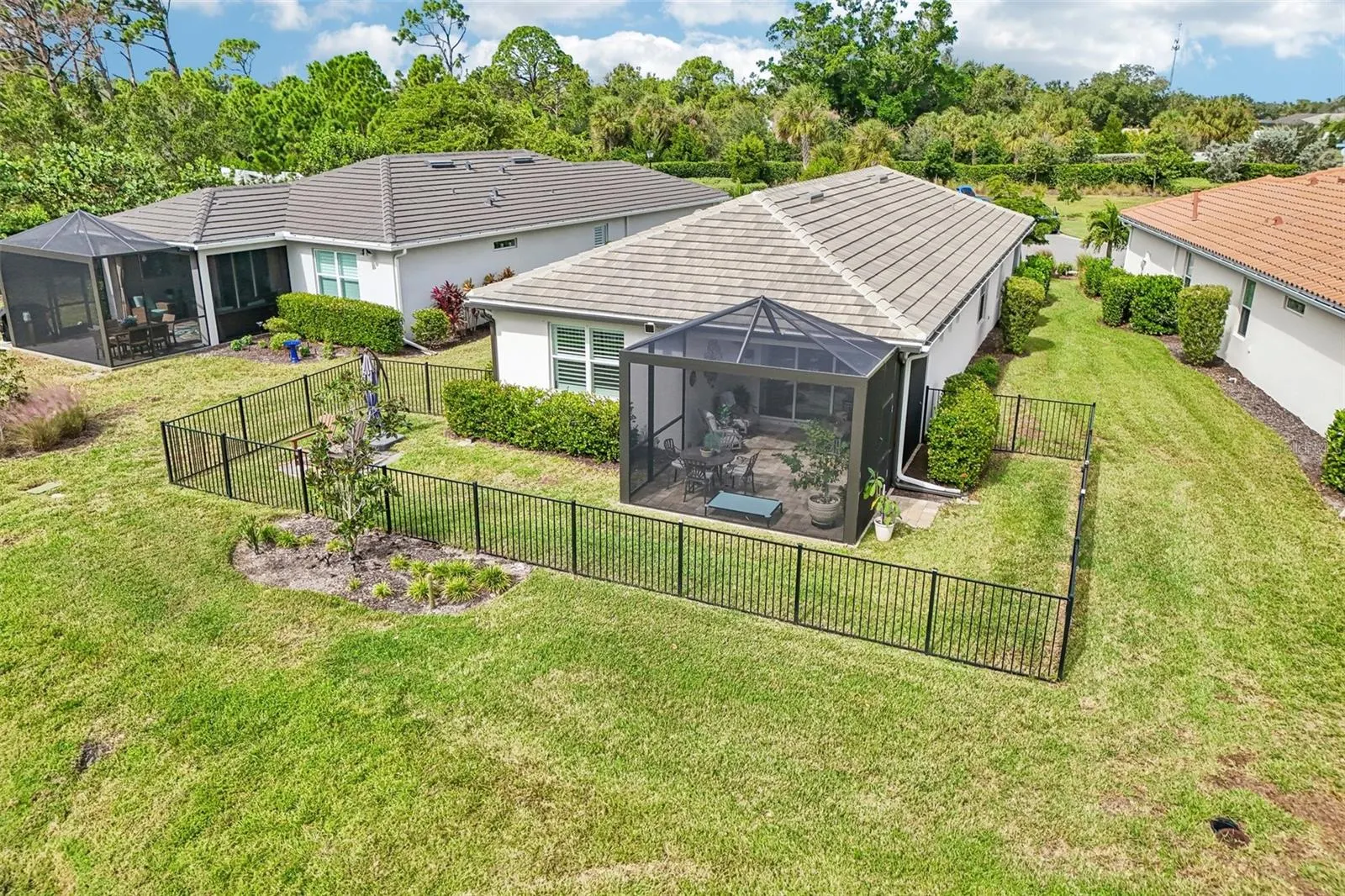 26110 SEASTONE DR