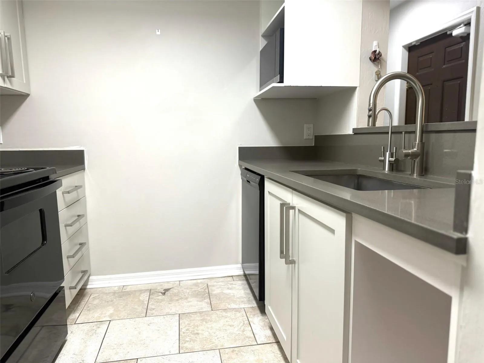 900 SW 62ND BLVD #1 #1