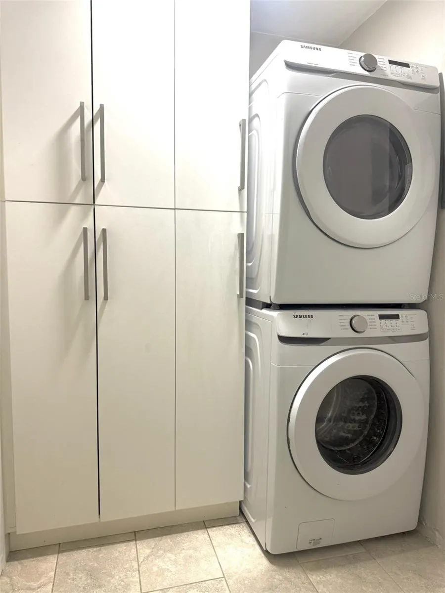 900 SW 62ND BLVD #1 #1