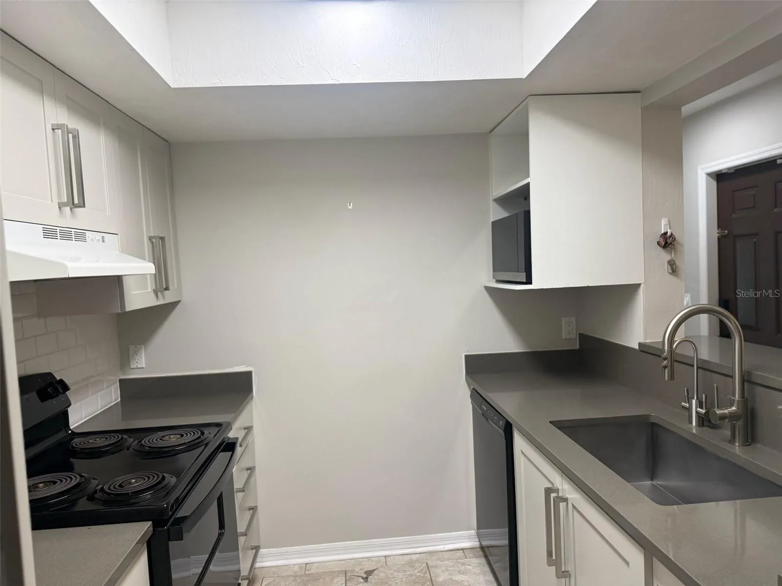 900 SW 62ND BLVD #1 #1