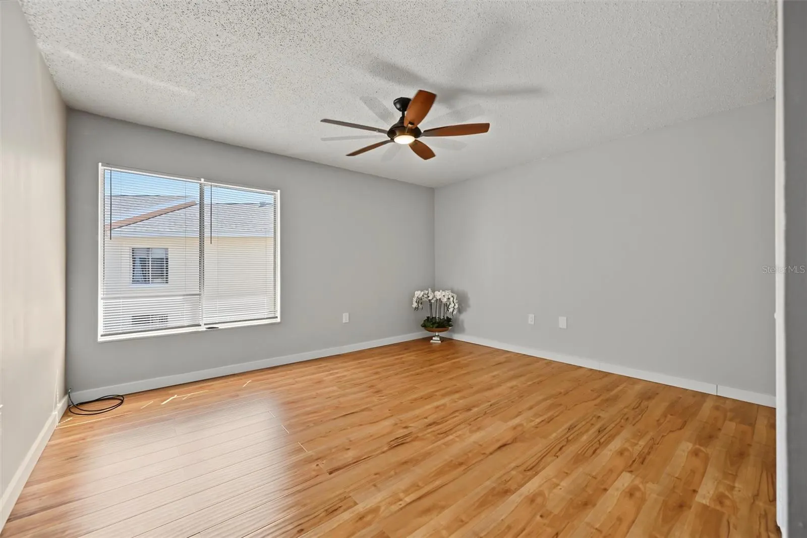 776 100TH AVE N #204 #204