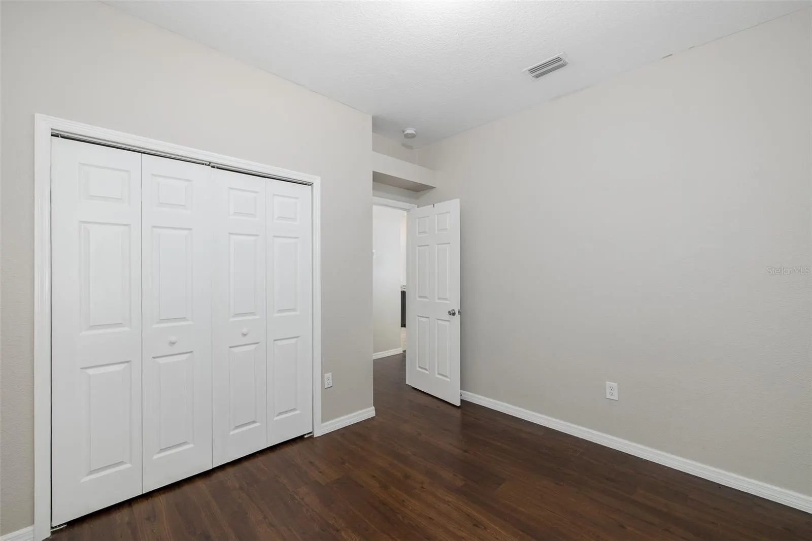 19103 DOVE CREEK DR