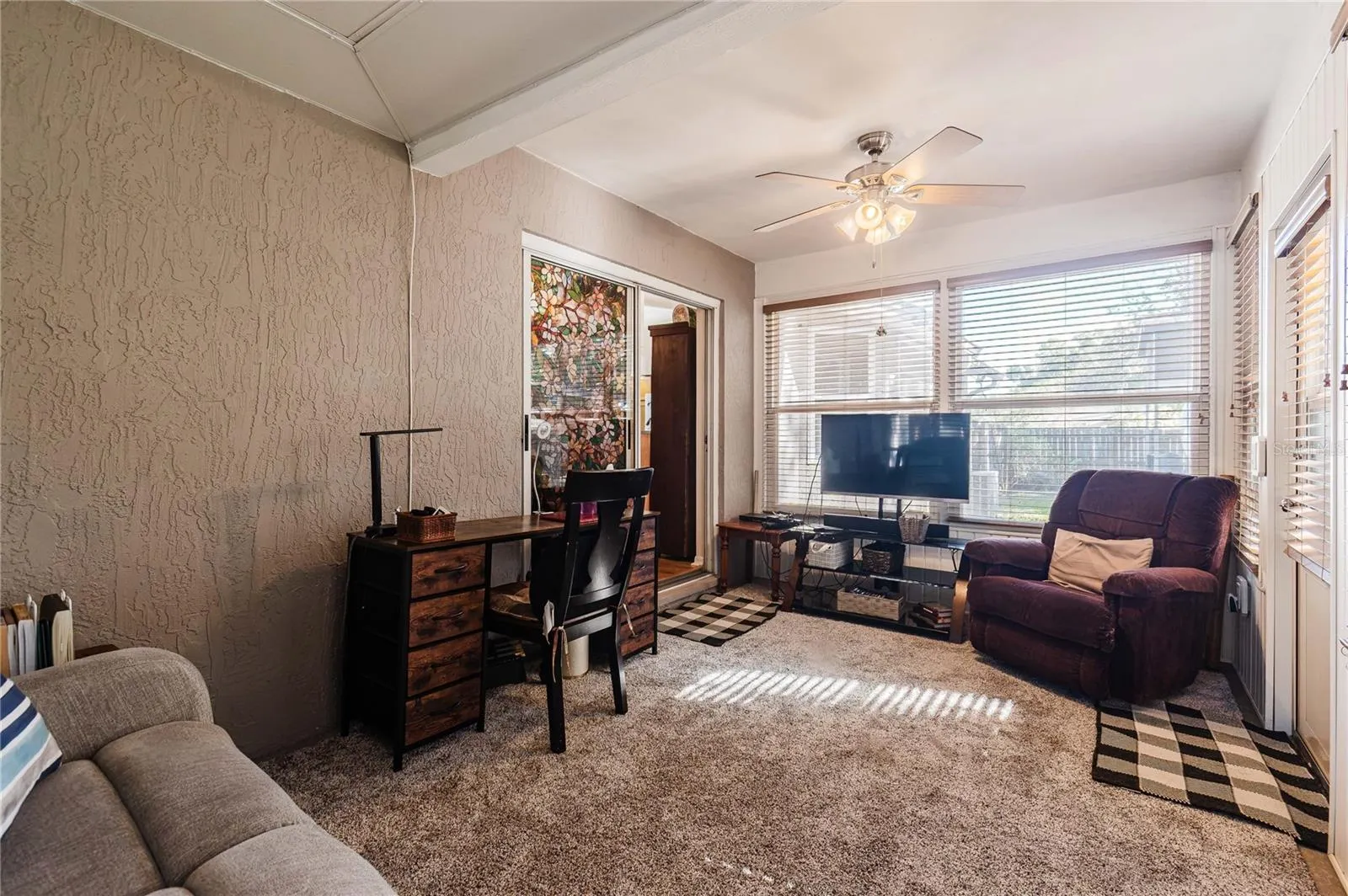 301 LOUIS EDWARD CT