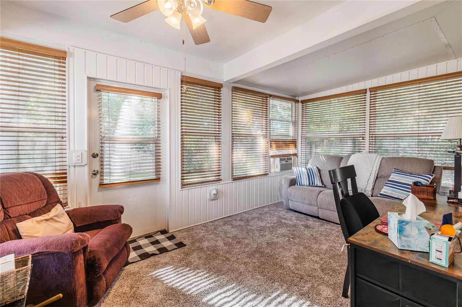 301 LOUIS EDWARD CT