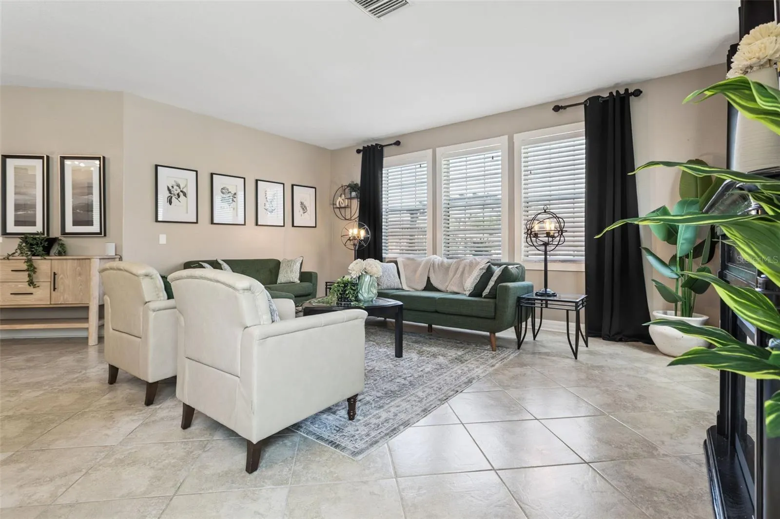 11138 HARTFORD FERN DR
