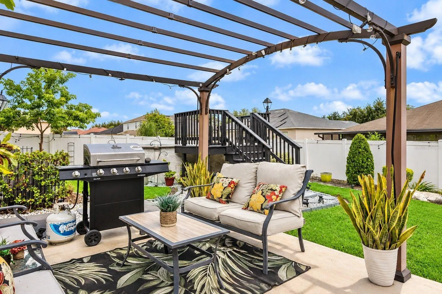 11138 HARTFORD FERN DR