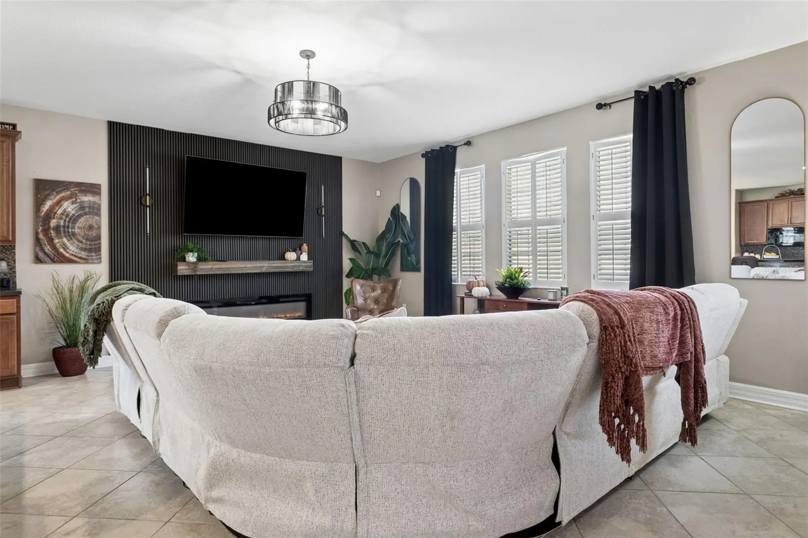 11138 HARTFORD FERN DR