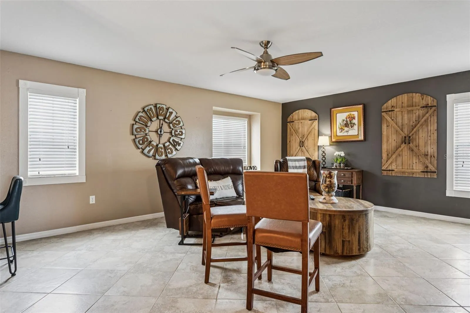 11138 HARTFORD FERN DR