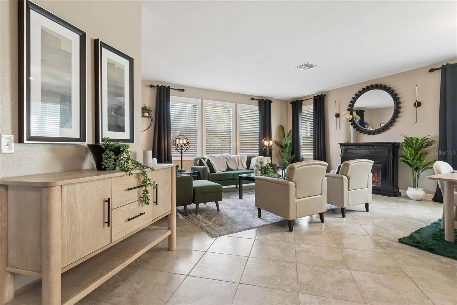 11138 HARTFORD FERN DR