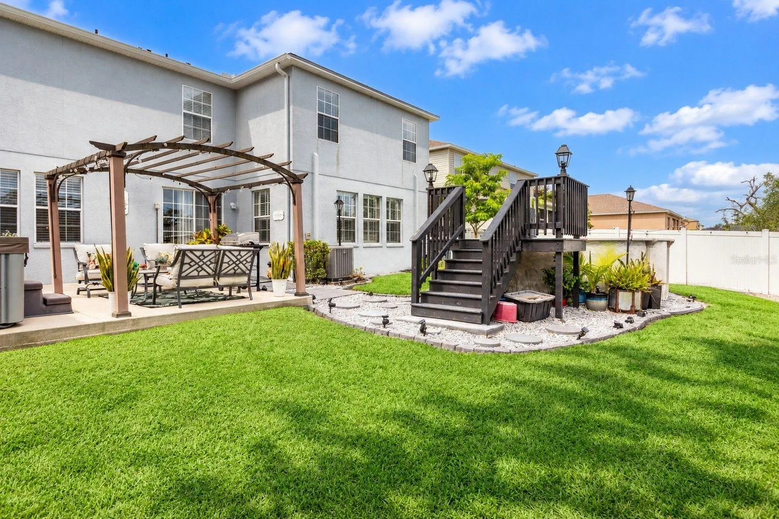 11138 HARTFORD FERN DR