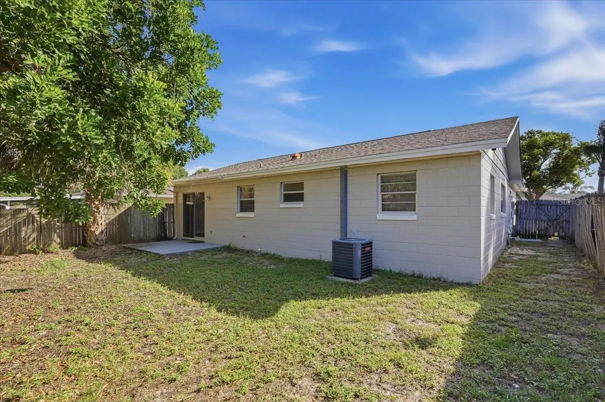1510 CROMWELL DR