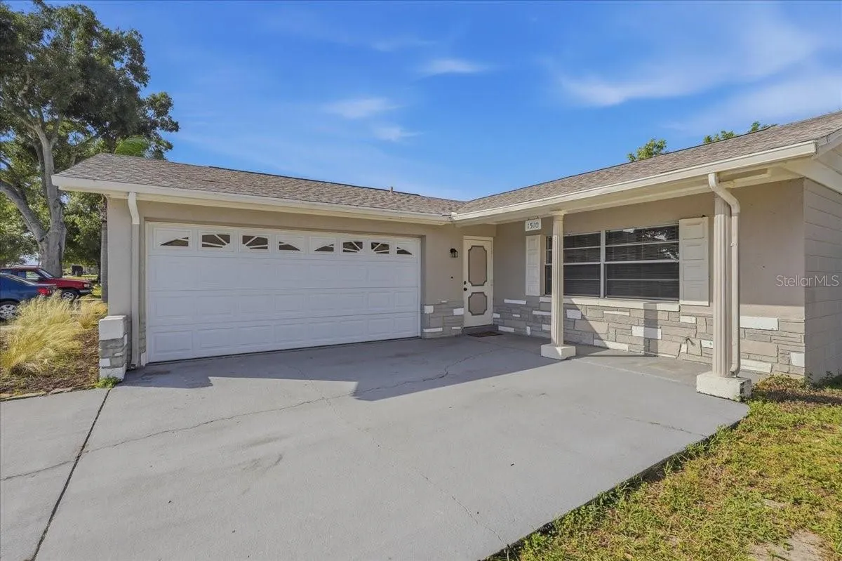 1510 CROMWELL DR
