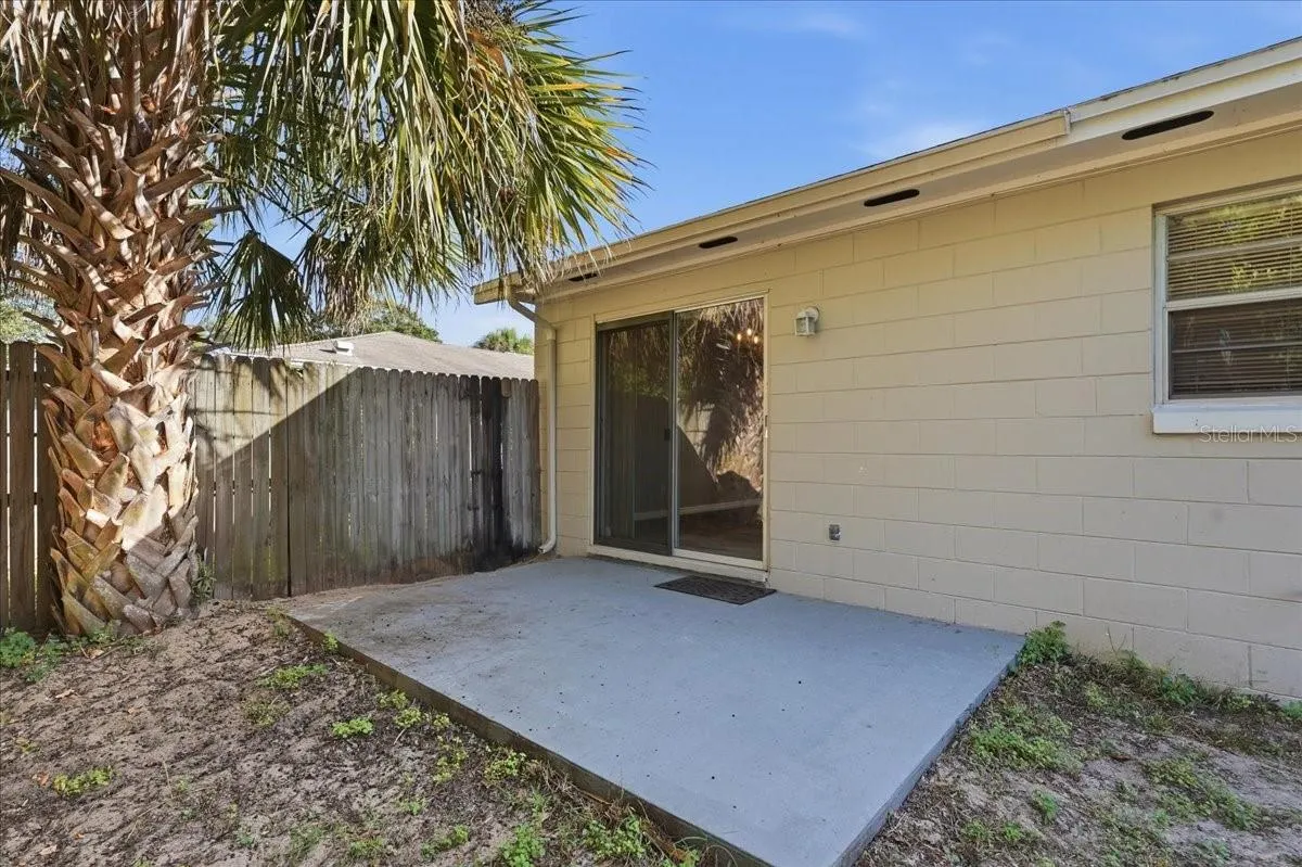 1510 CROMWELL DR