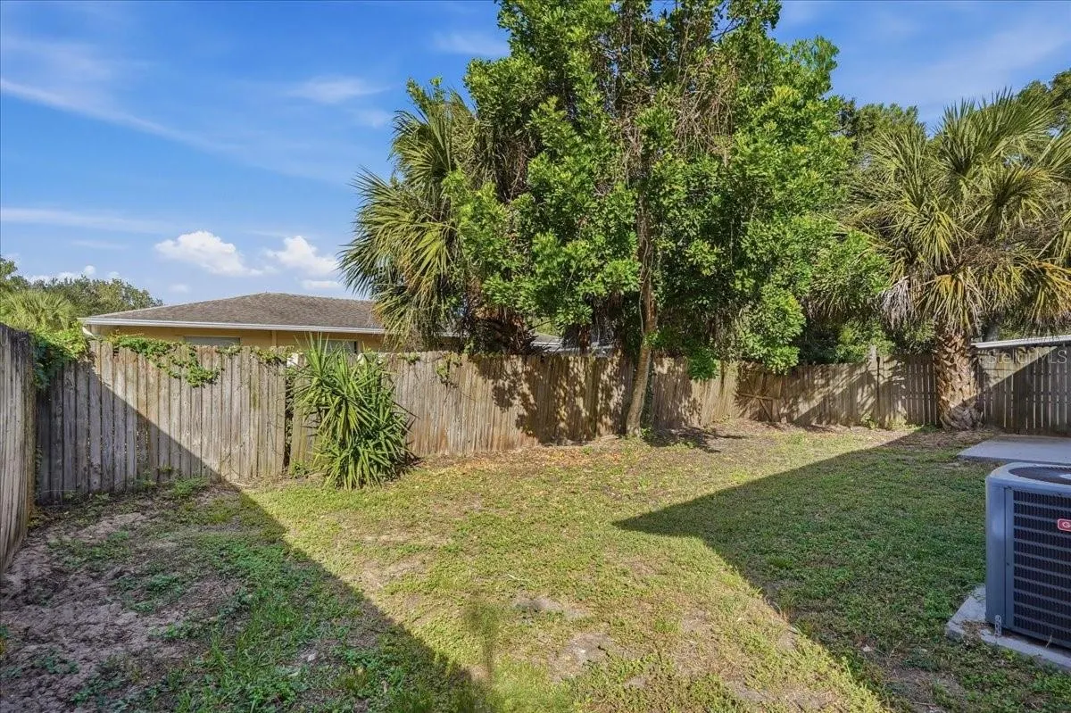 1510 CROMWELL DR