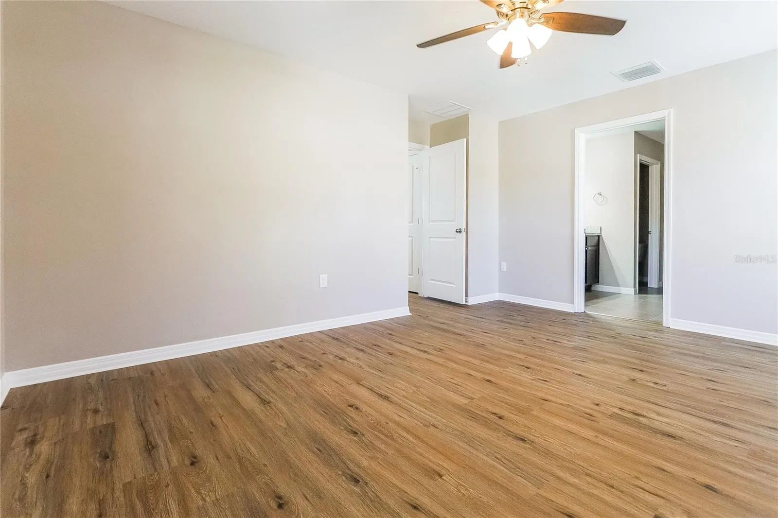 8251 CAMPBELL CROSSING CIR