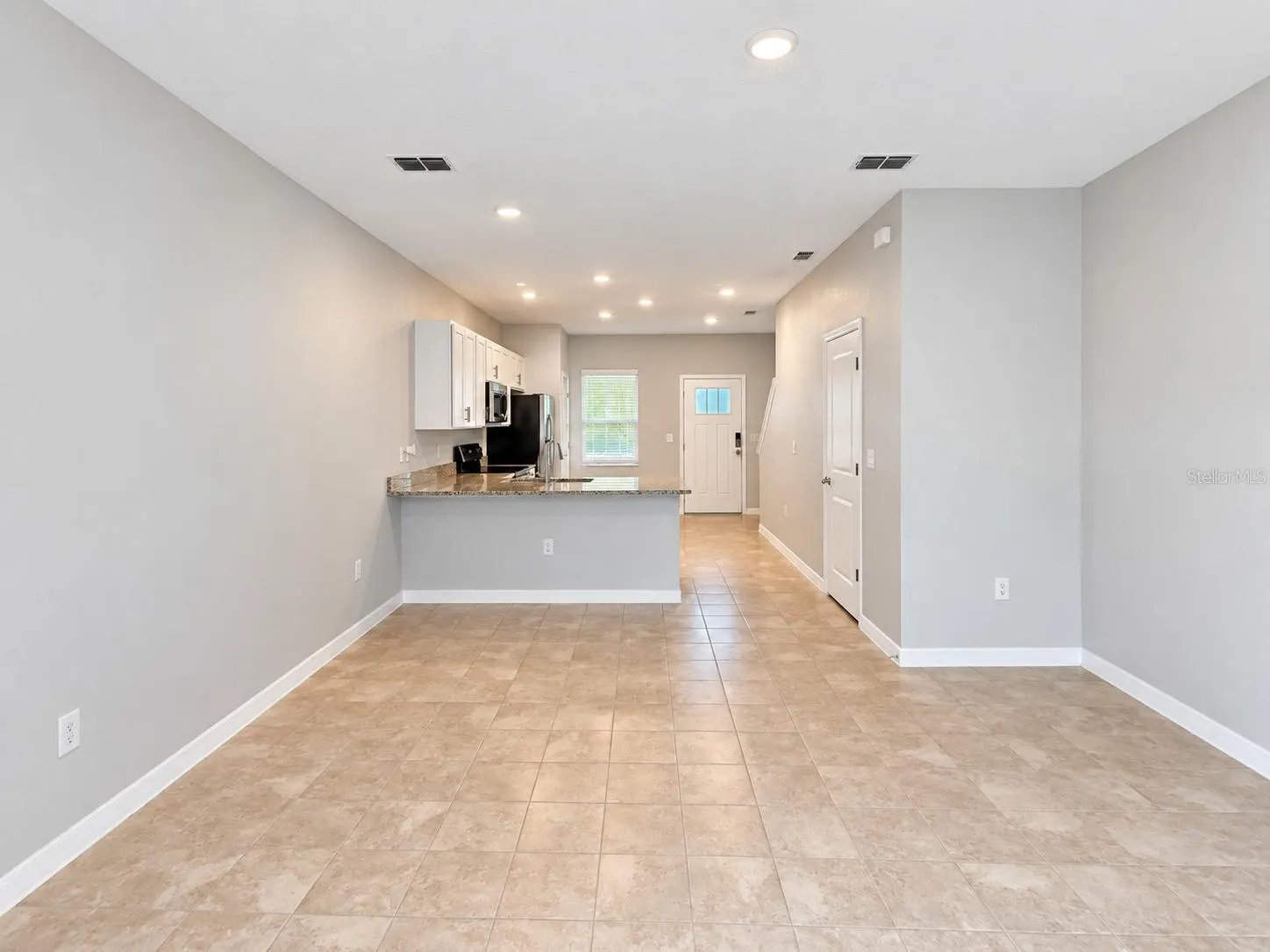 7211 SABAL TER