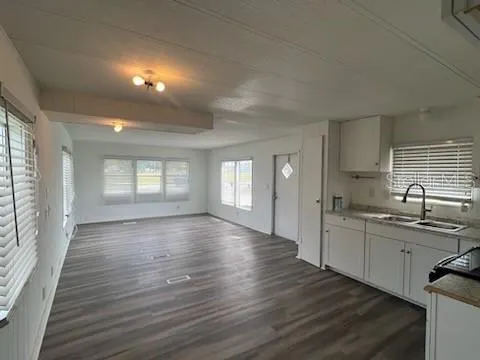 3245 E MAIN ST #3 #3