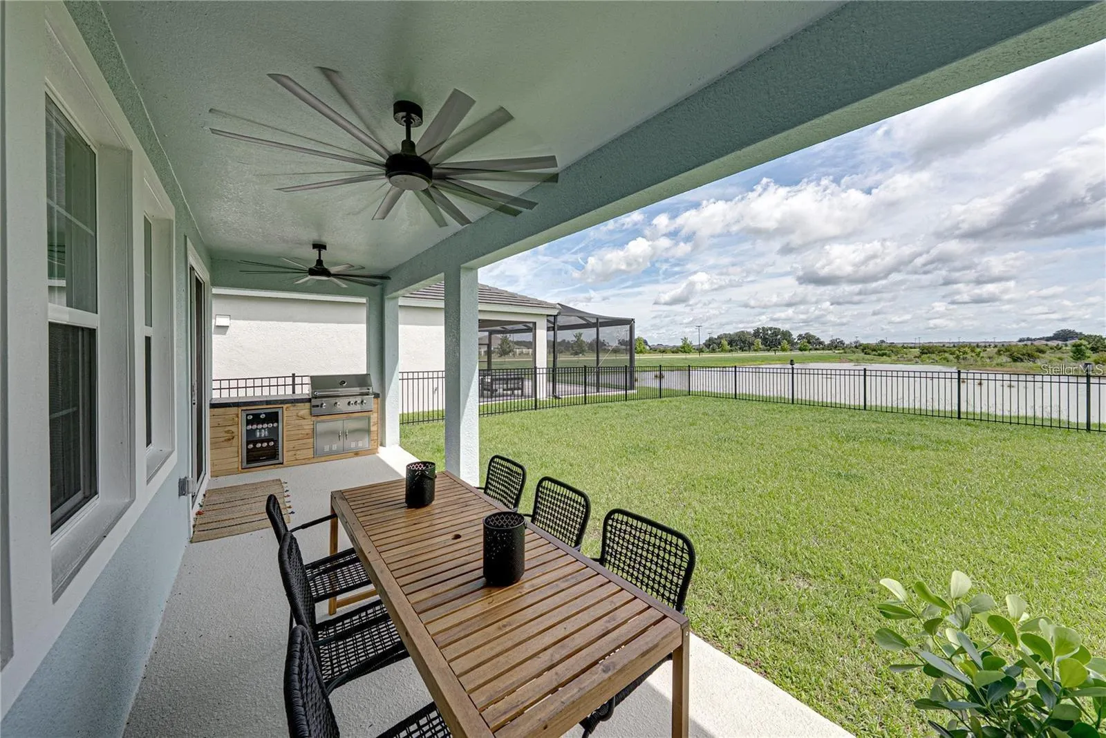 10368 FIELDSTONE MYRTLE WAY