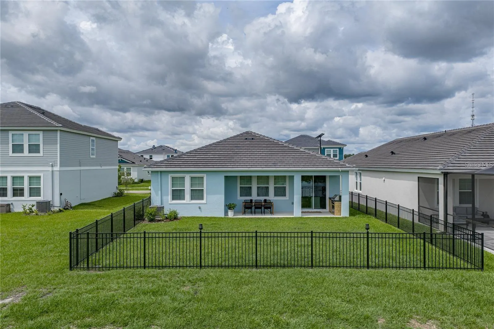 10368 FIELDSTONE MYRTLE WAY