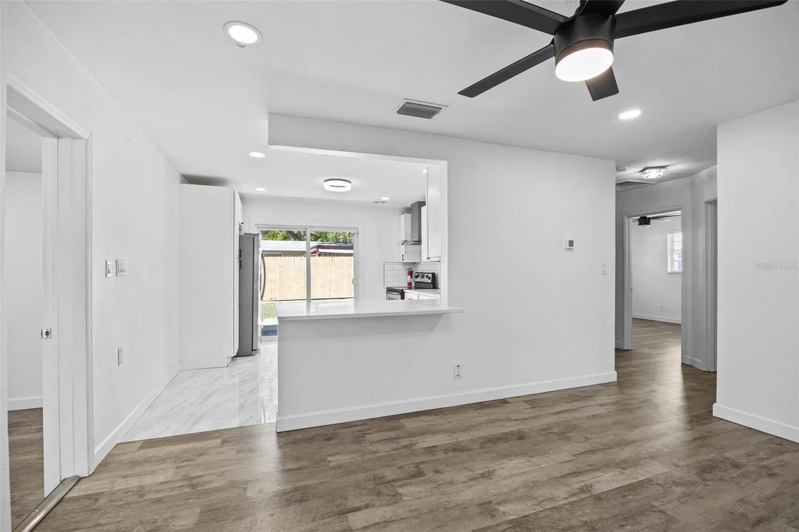 4427 W OKLAHOMA AVE