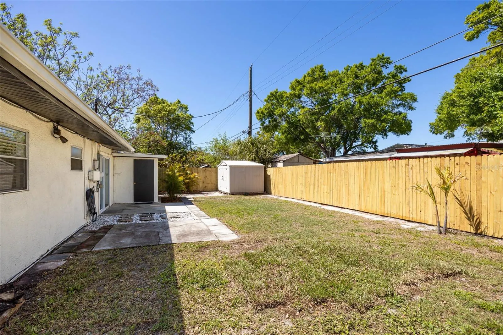 4427 W OKLAHOMA AVE