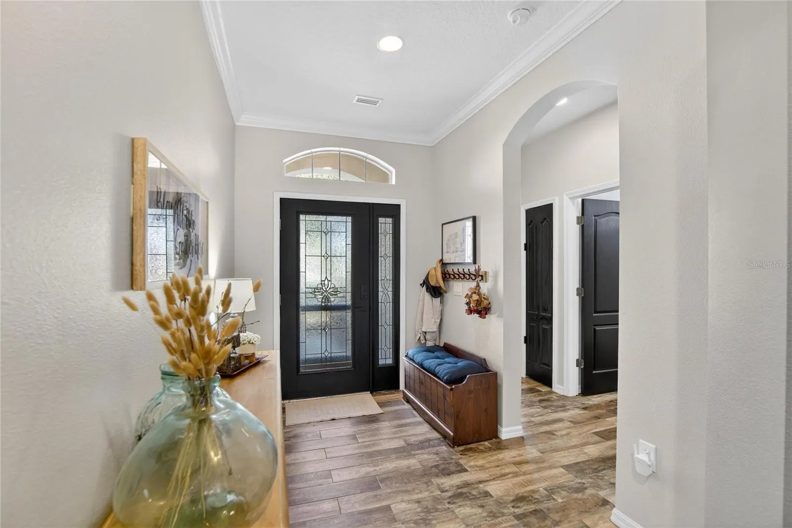 417 STONE BRIAR DR