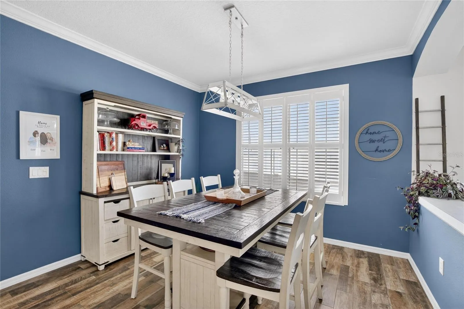 417 STONE BRIAR DR