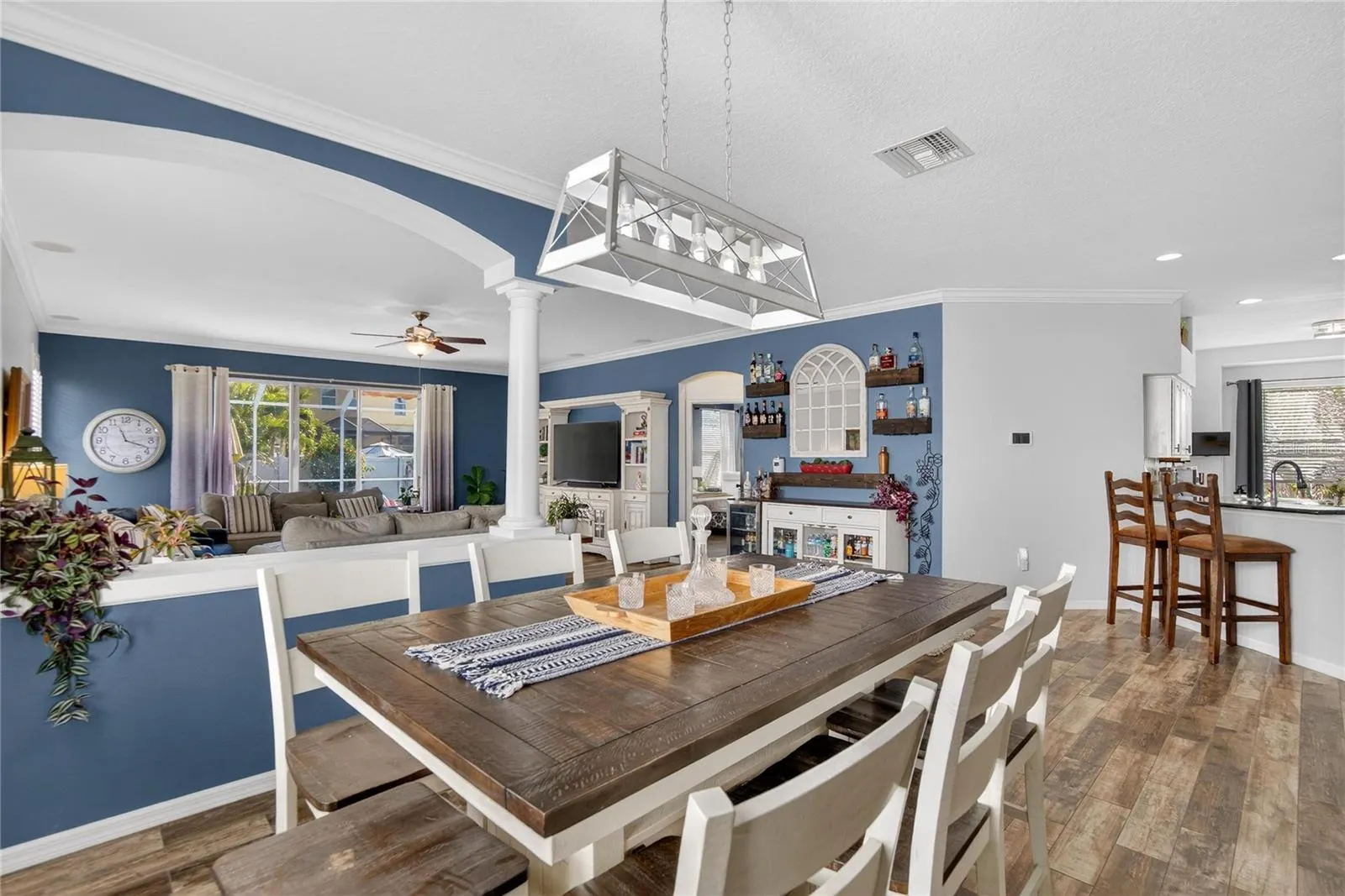 417 STONE BRIAR DR