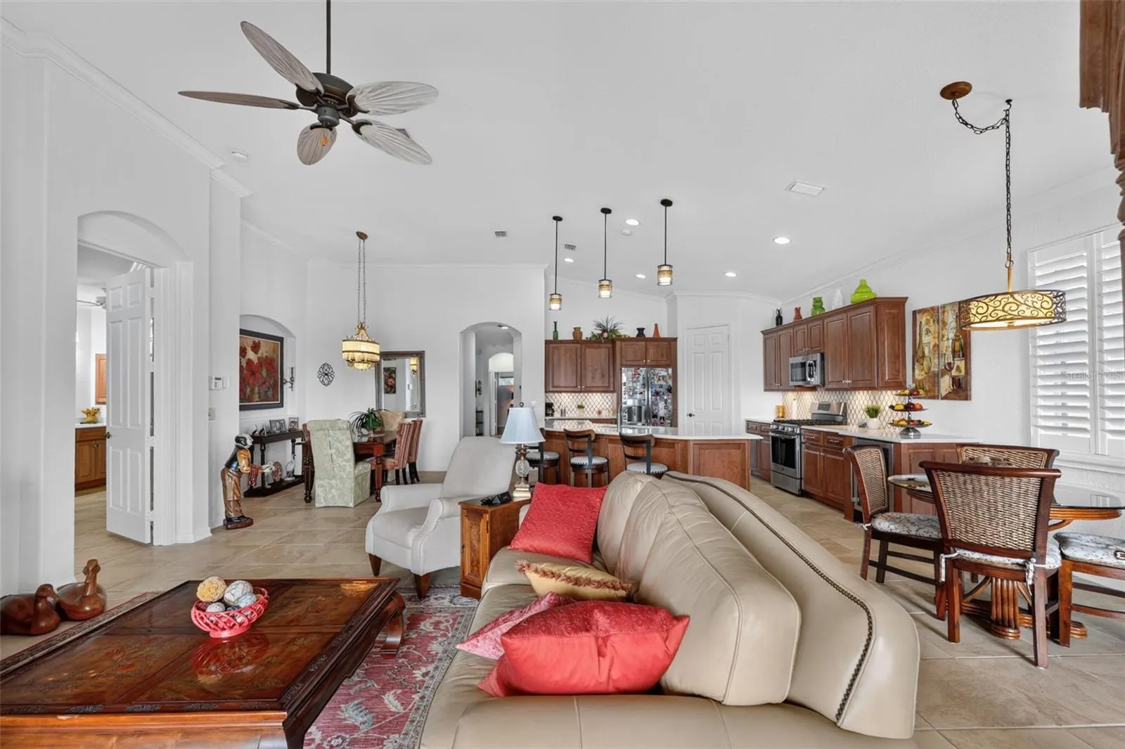 1360 EMERALD DUNES DR