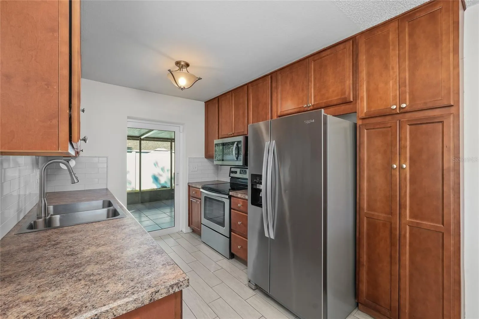 3266 PINE HAVEN DR