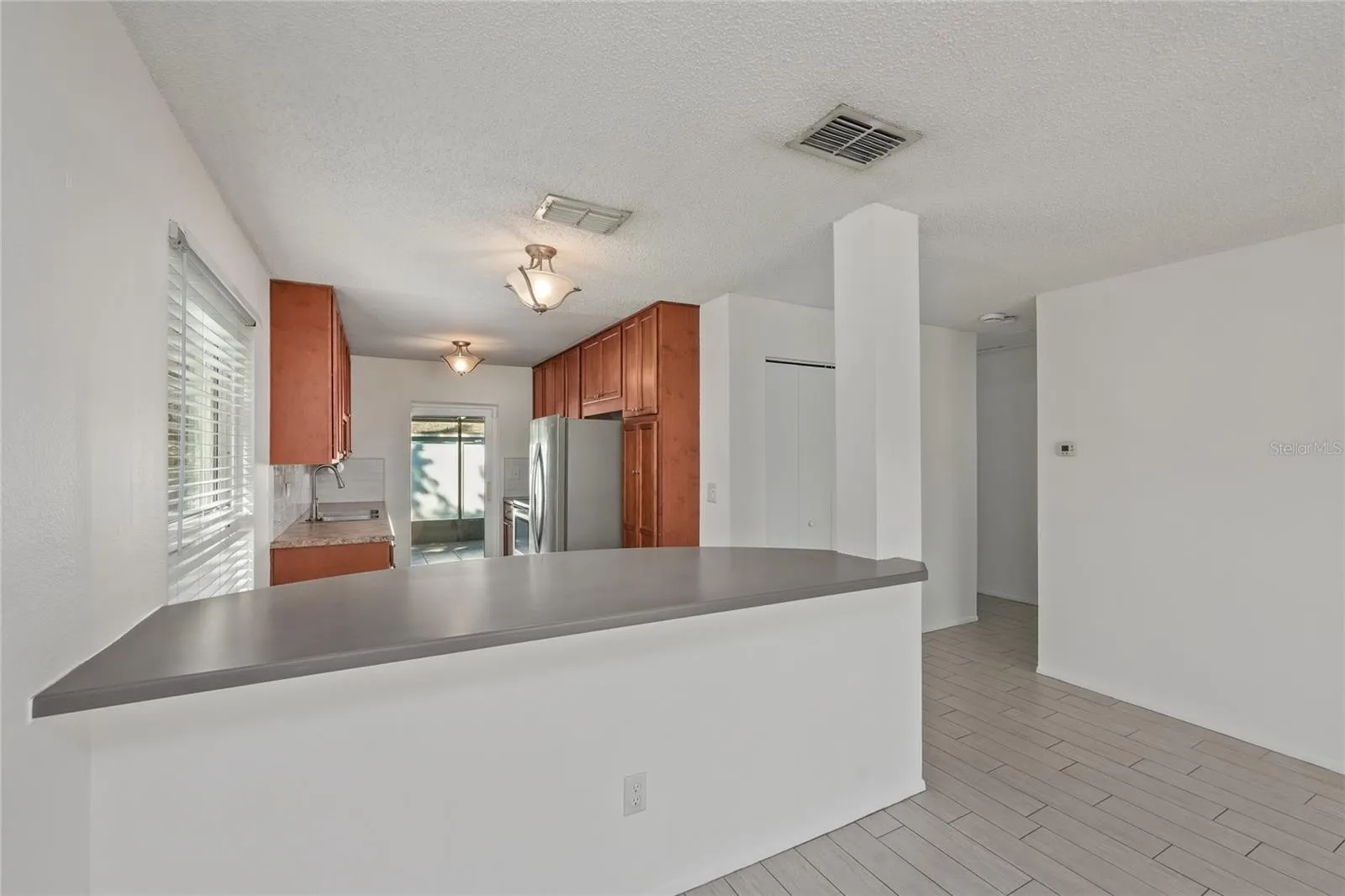 3266 PINE HAVEN DR