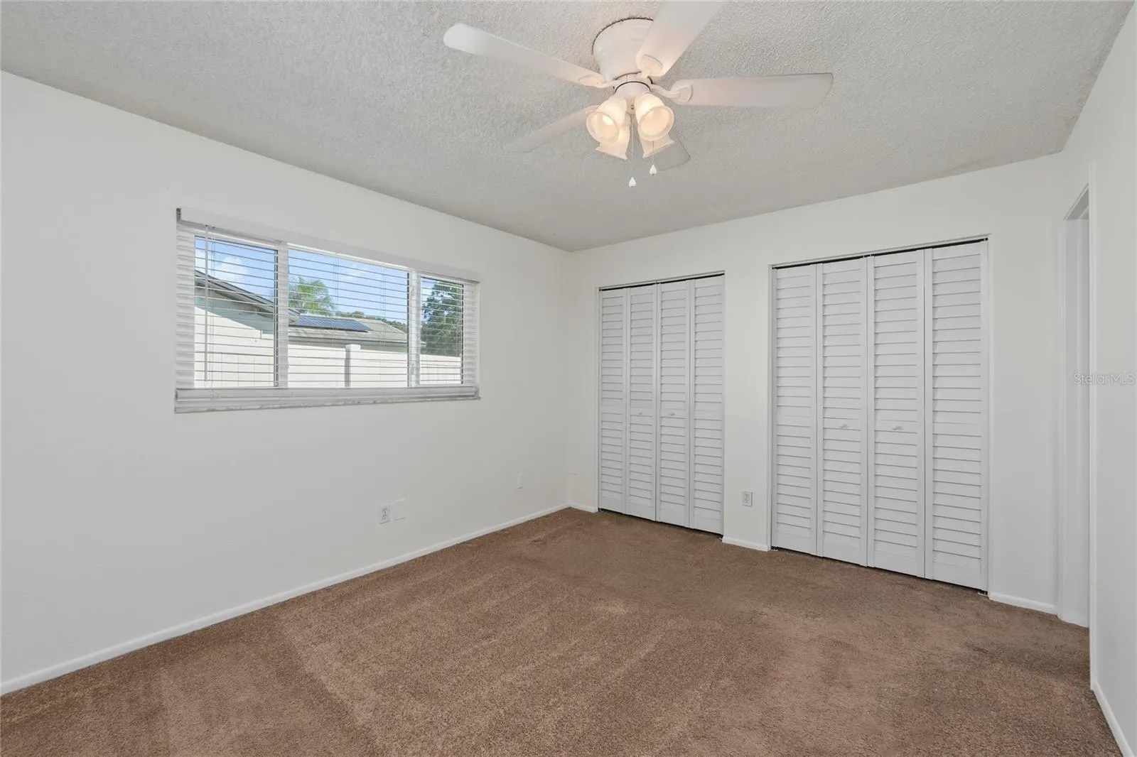 3266 PINE HAVEN DR