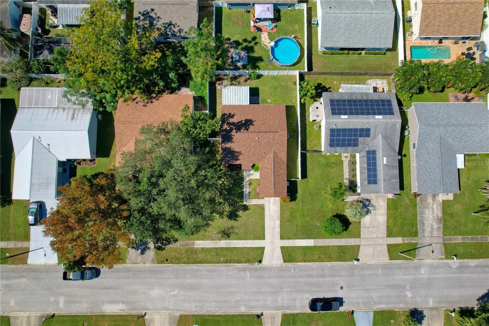 3266 PINE HAVEN DR