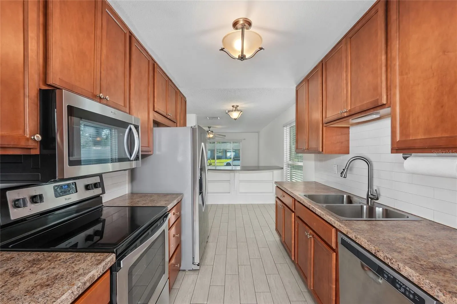 3266 PINE HAVEN DR