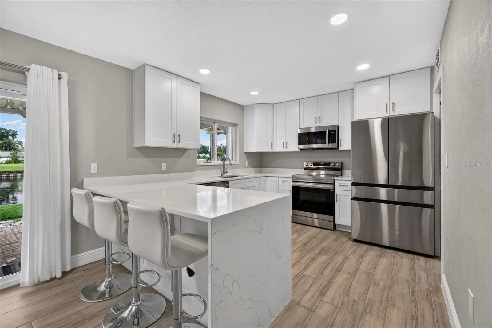 6447 CAPE HATTERAS WAY NE #2 #2