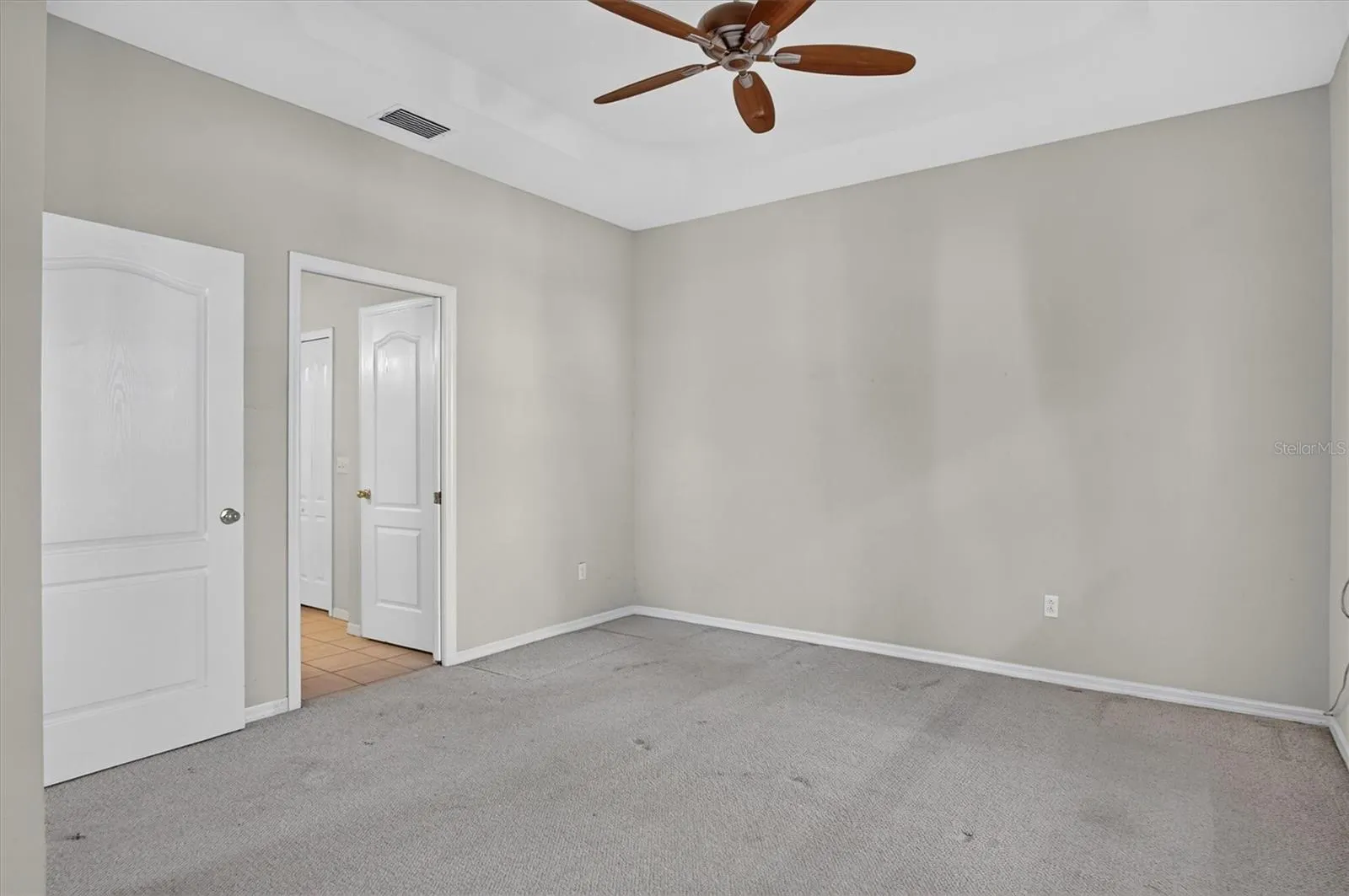 19122 DOVES LANDING DR