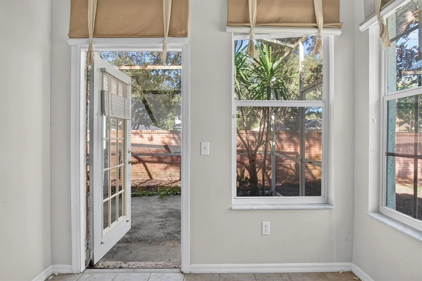 19122 DOVES LANDING DR