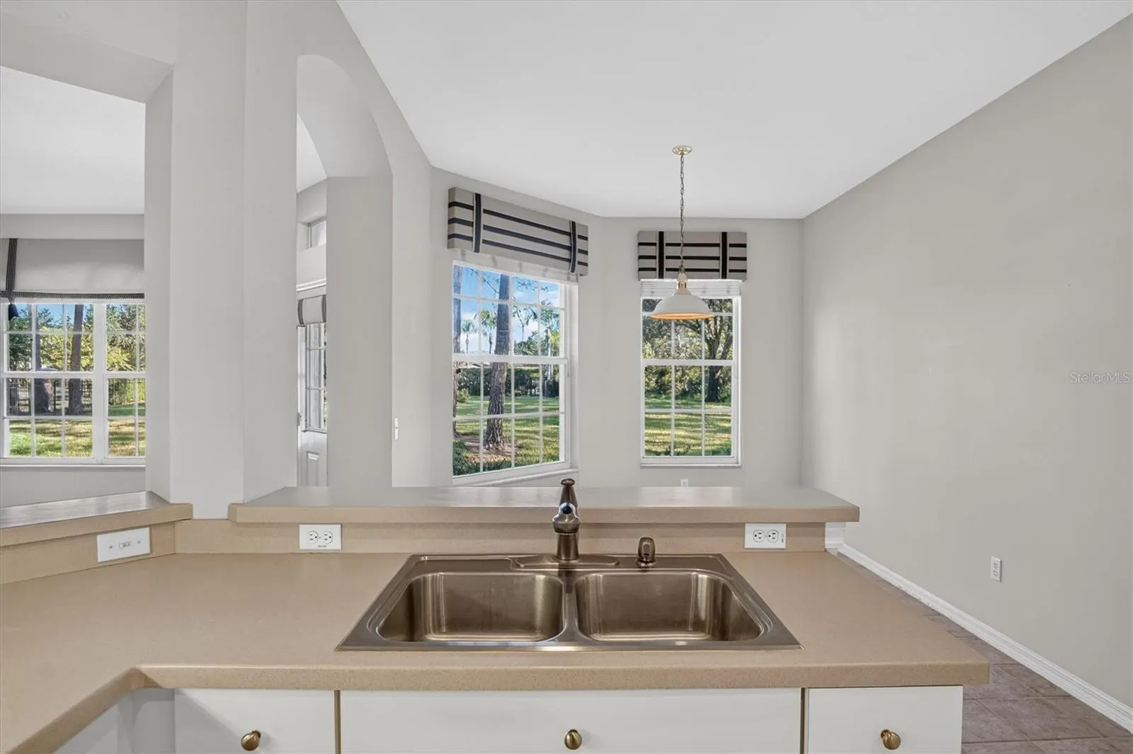 19122 DOVES LANDING DR